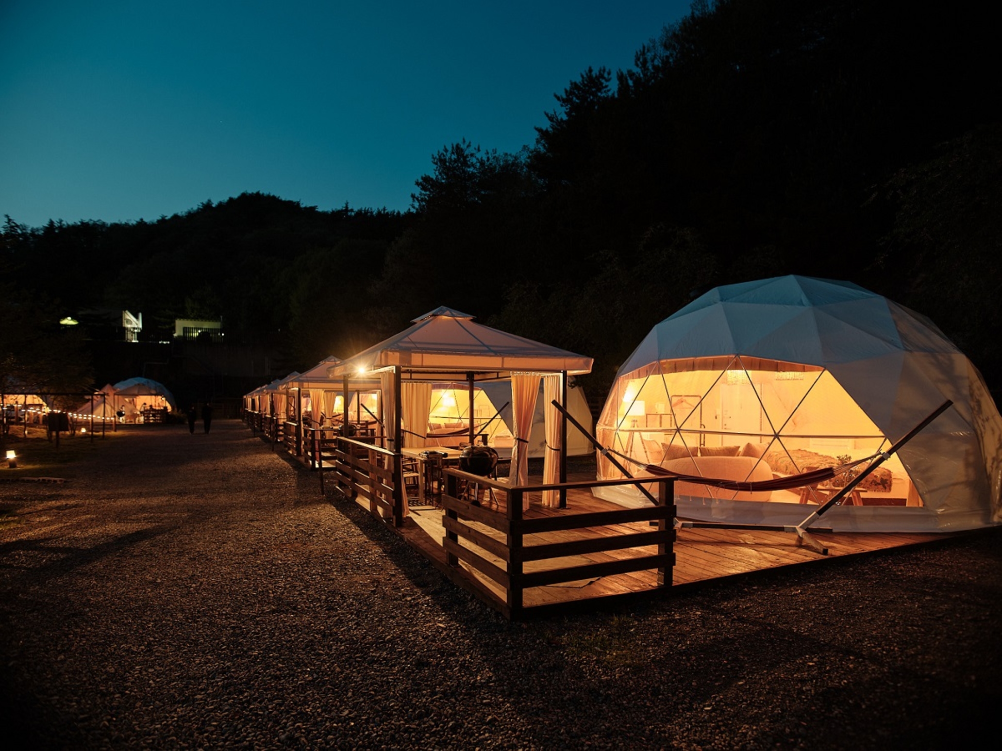 【京都】ＧＲＡＸ　ＰＲＥＭＩＵＭ　ＣＡＭＰ　ＲＥＳＯＲＴ　京都　るり渓